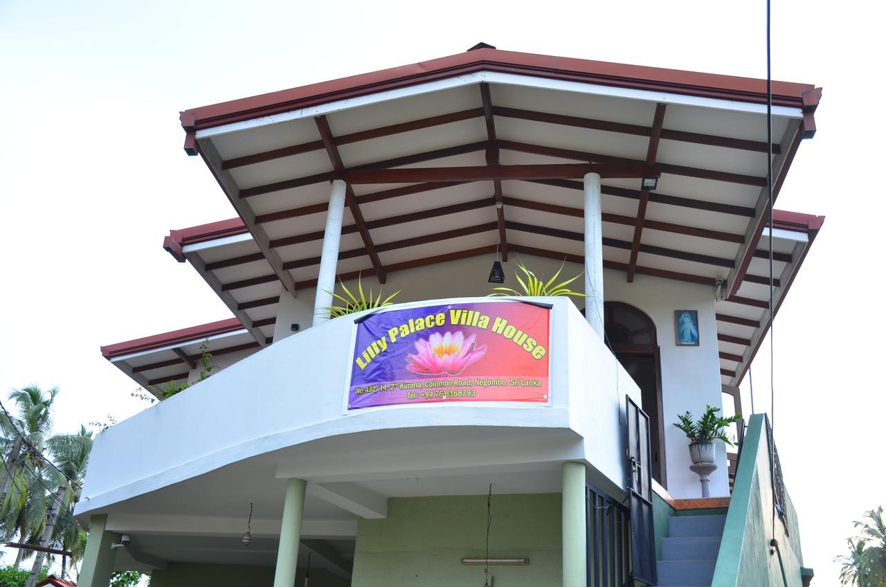 Lilly Palace Villa Guest House Negombo Esterno foto